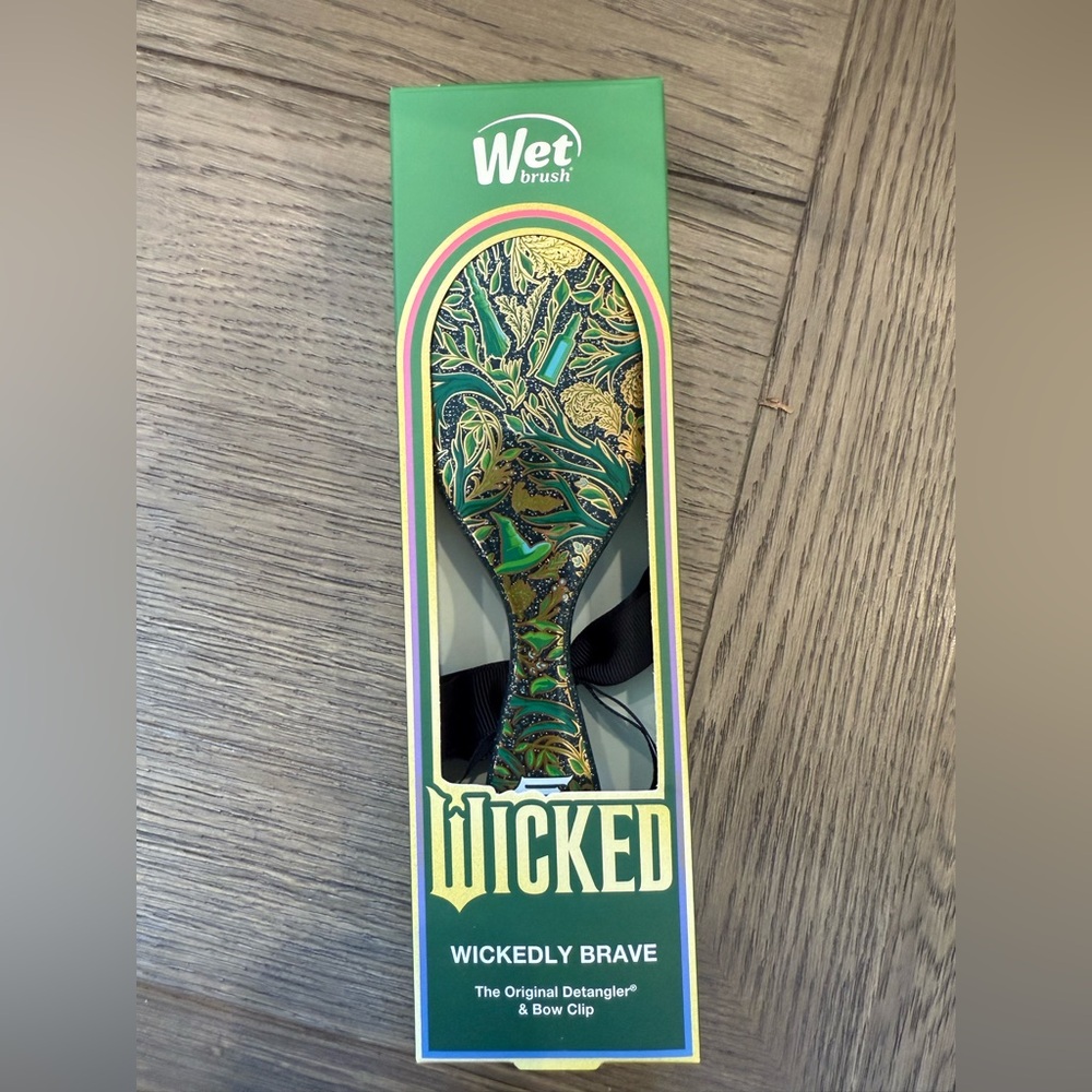 Wicked Wet Brush